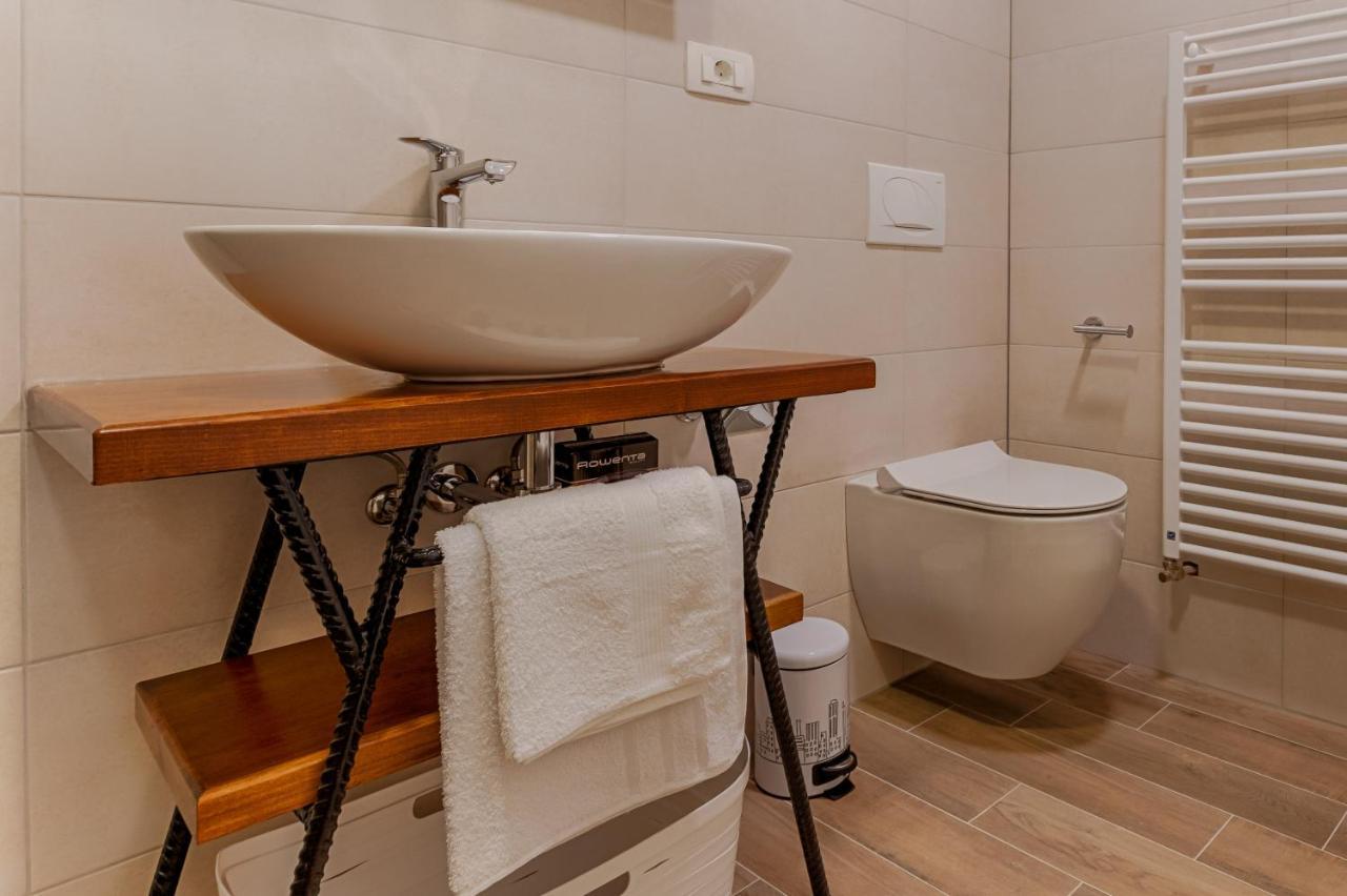 Two Bedroom Apartment Paris غييكا المظهر الخارجي الصورة